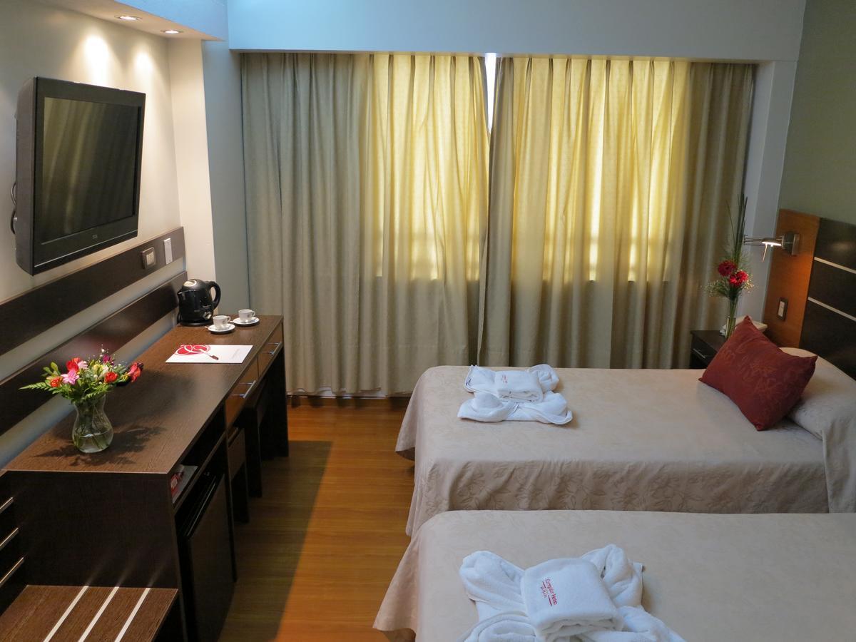 Hotel Corregidor ラプラタ エクステリア 写真